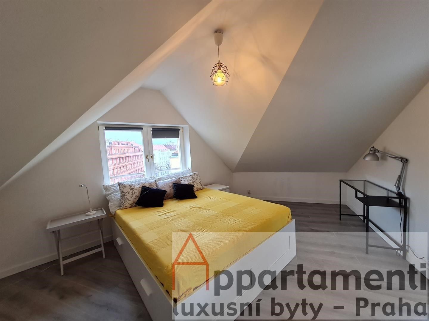 Pronájem byt 2+kk - Na Švihance, Praha, 73 m²