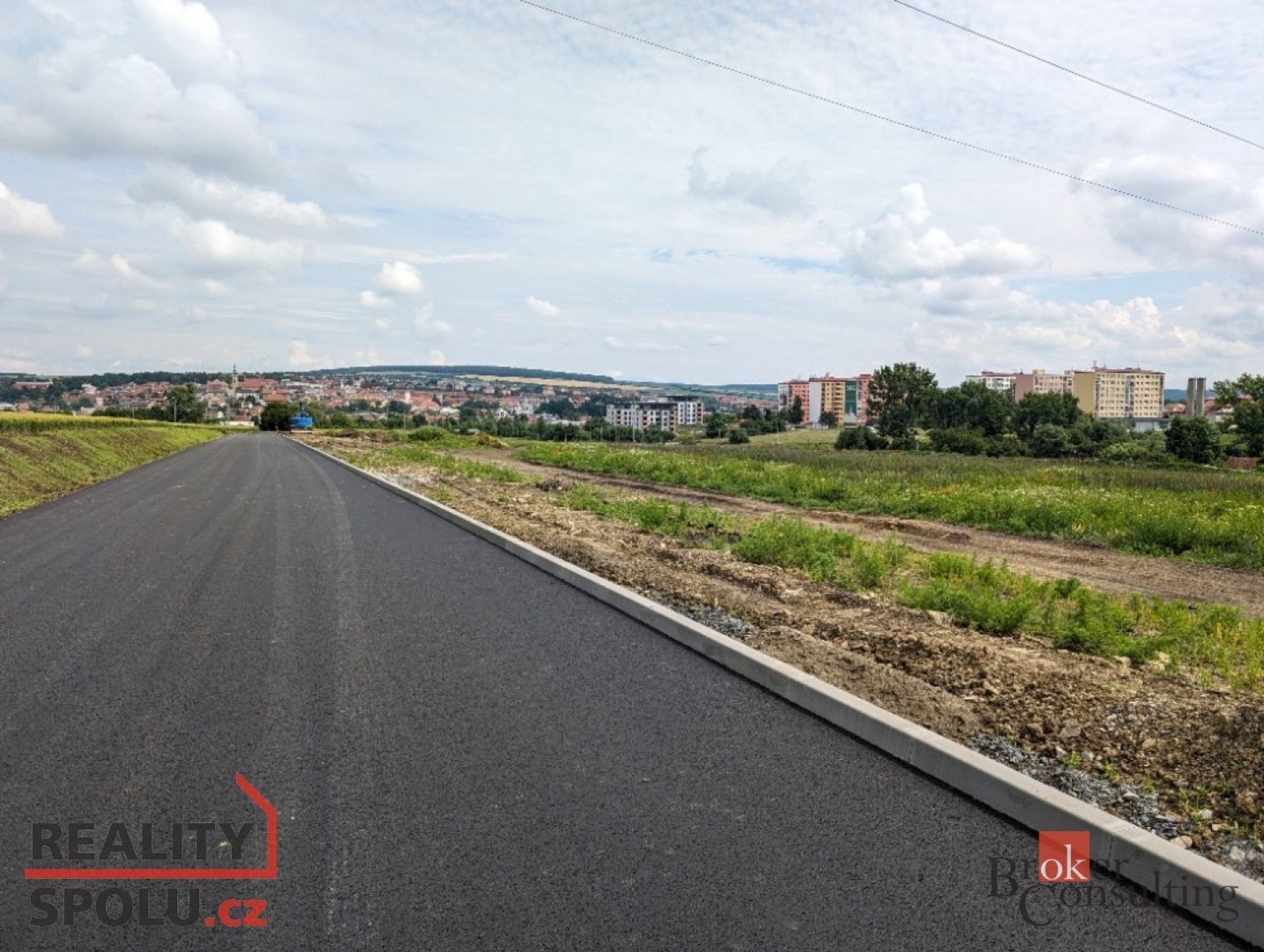 Prodej komerční pozemek - Škrlovec, Uherský Brod, 5 000 m²