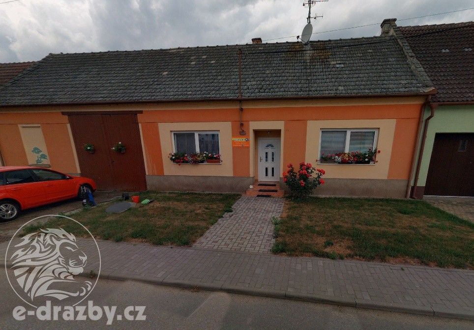 Prodej rodinný dům - Olbramovice, 230 m²