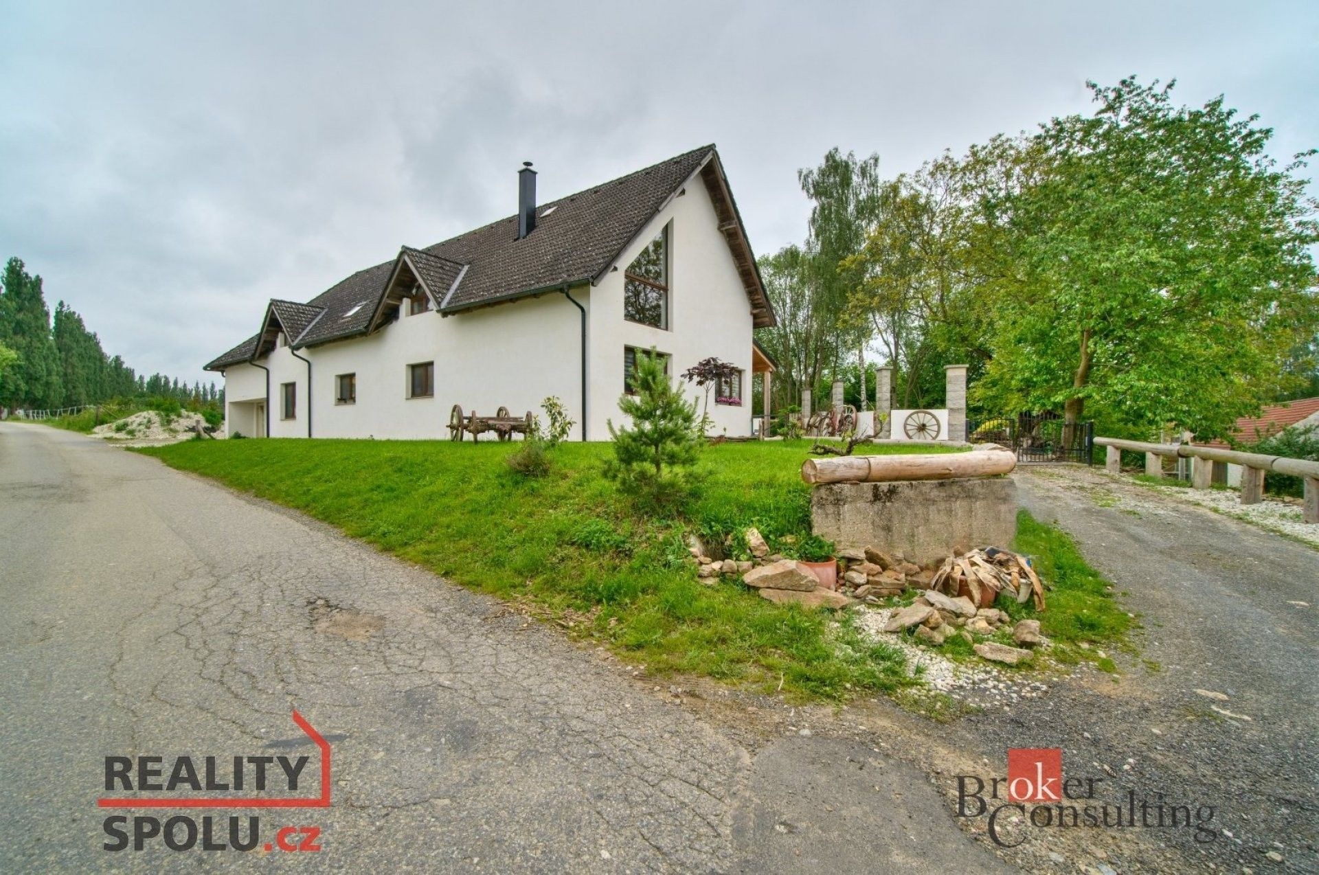 Prodej rodinný dům - Chrbonín, 650 m²