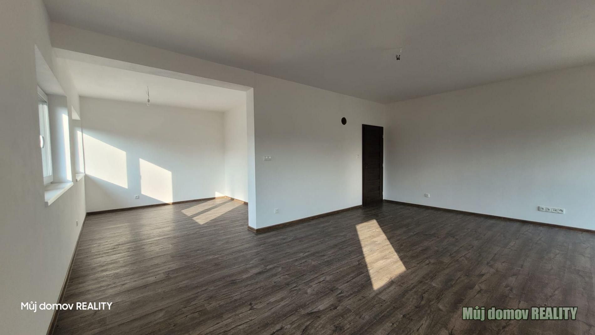 Prodej rodinný dům - K Šíbrovce, Bašť, 260 m²