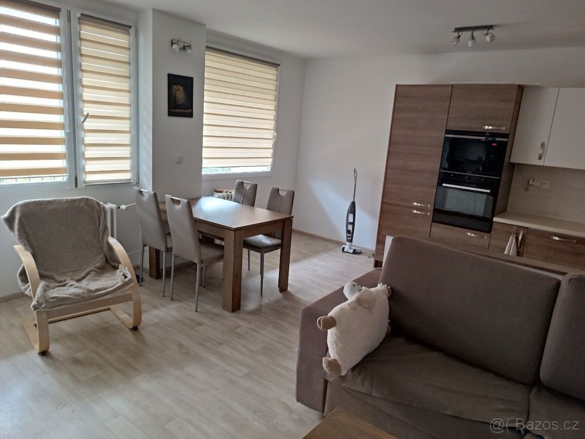 Byty, Čáslav, 286 01