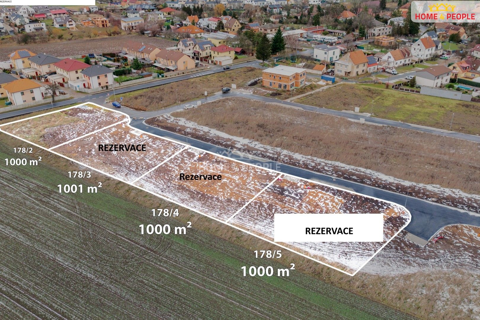 Pozemky pro bydlení, Západní,Veleň, 1 000 m²