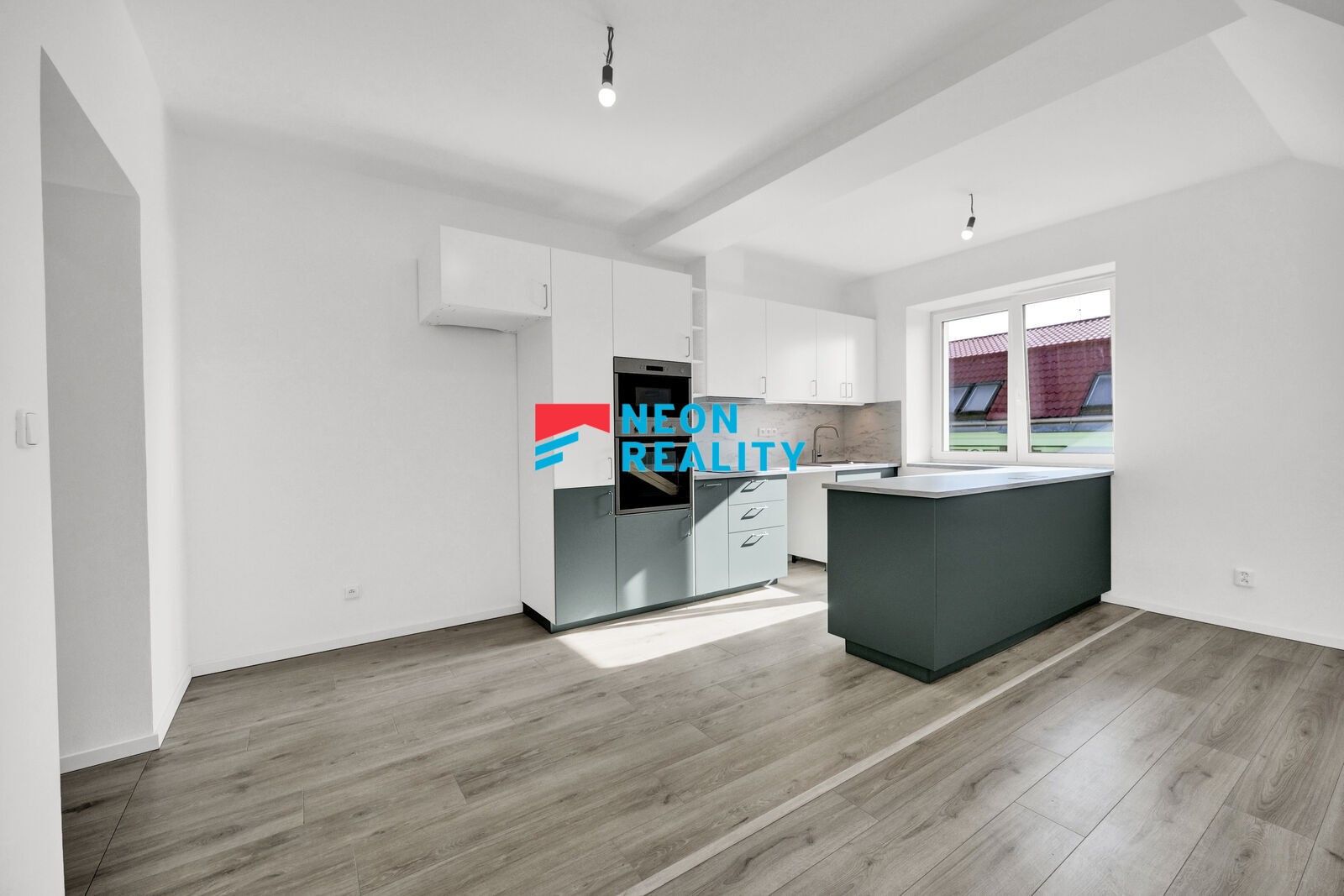 3+kk, Slavníkovců, Ostrava, 92 m²