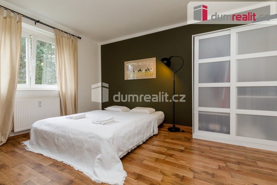 Pronájem byt 2+1 - Moskevská, Karlovy Vary, 54 m²