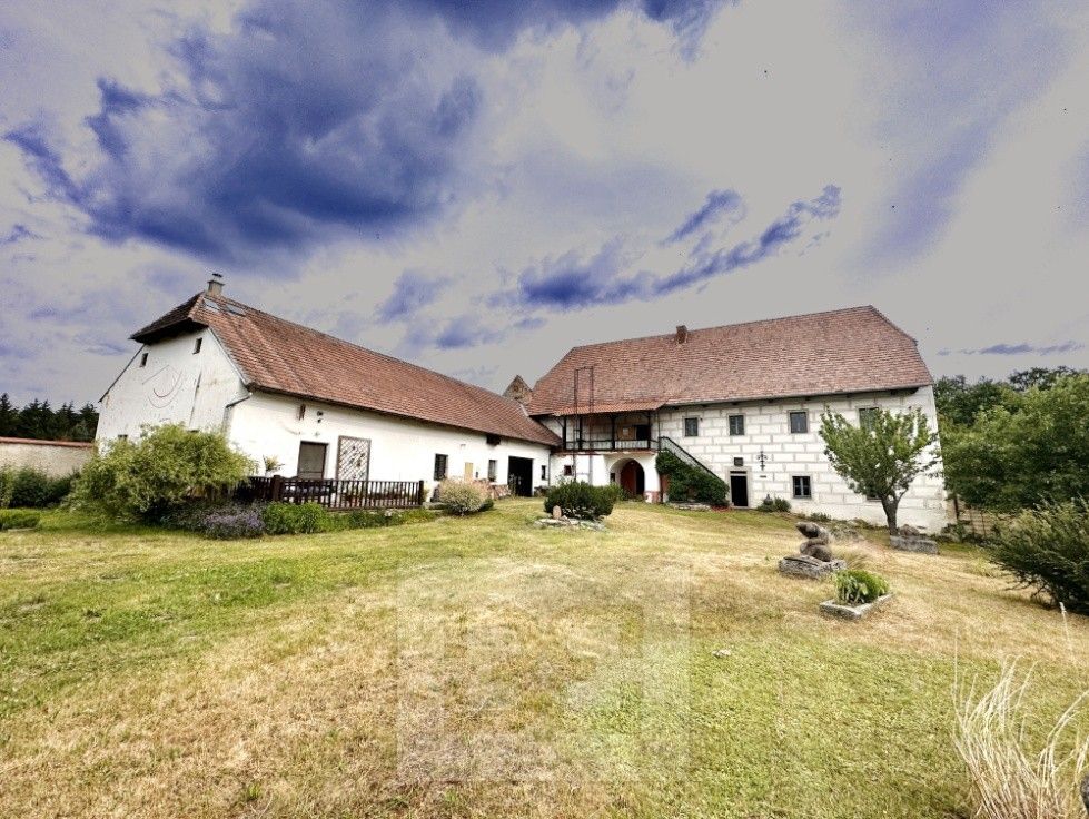 Prodej rodinný dům - Maletice, Protivín, 592 m²