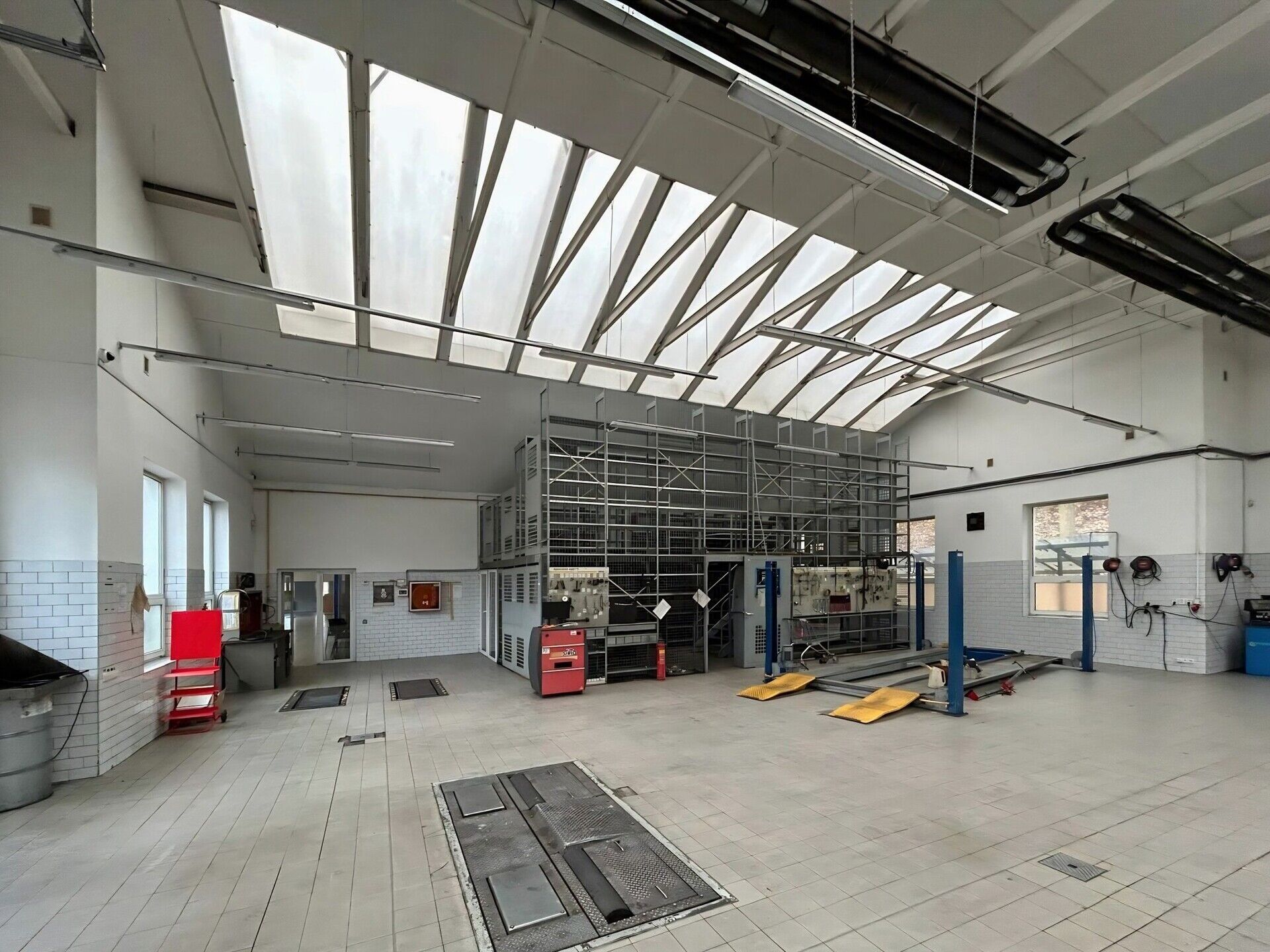 Výrobní prostory, V lipách, Teplice, 1 m²