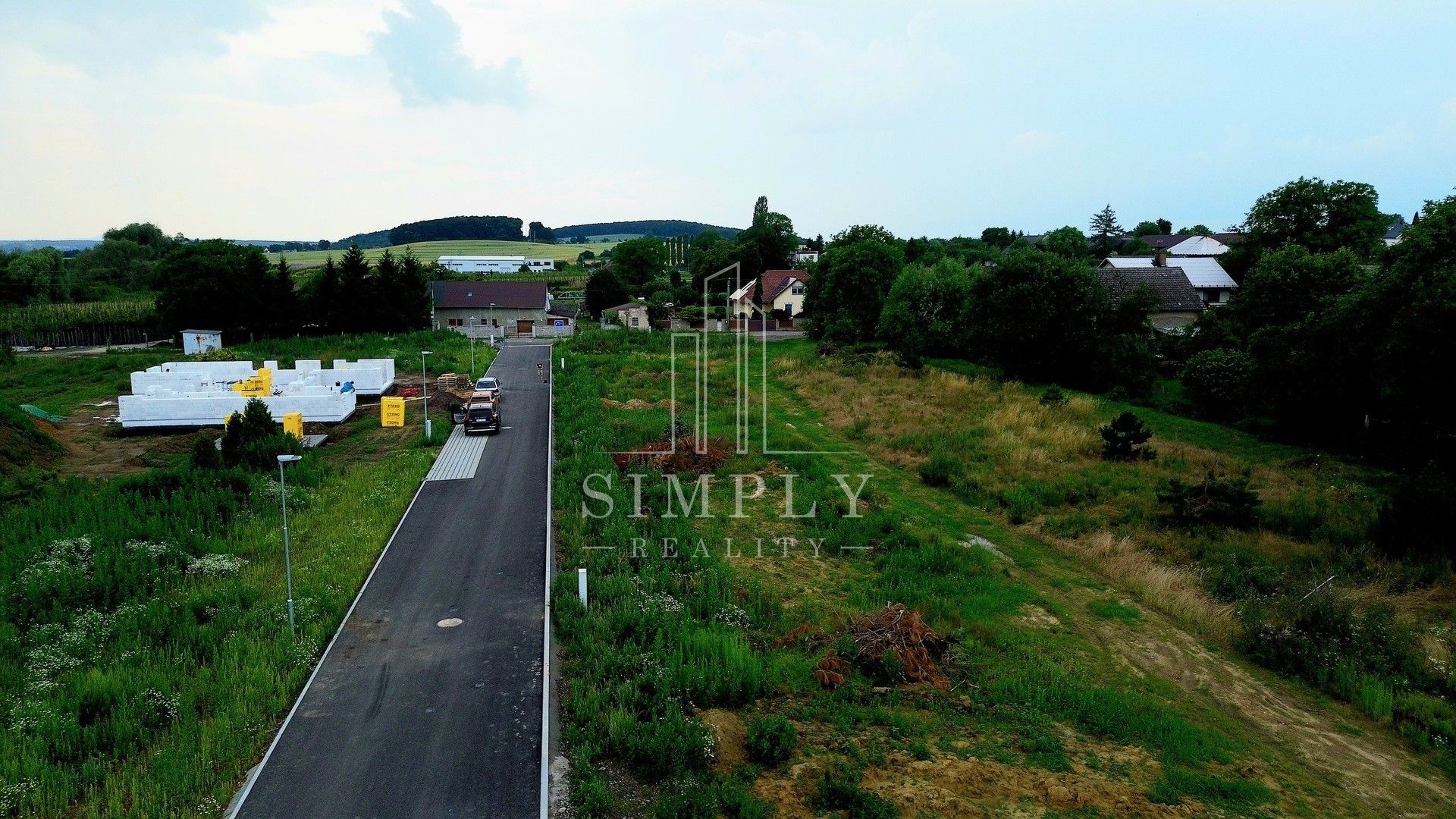 Prodej pozemek pro bydlení - Boseň, 1 070 m²