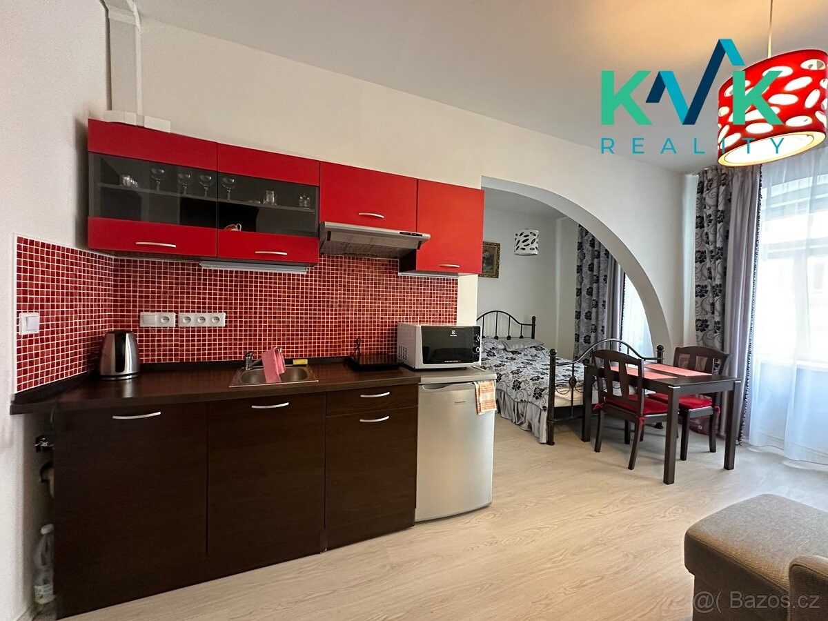 1+kk, Karlovy Vary, 360 01