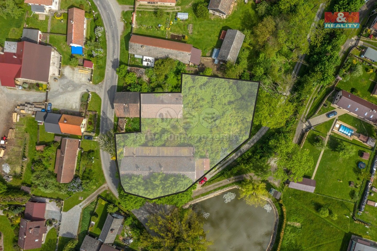 Prodej rodinný dům - Březinka, Bělá pod Bezdězem, 300 m²