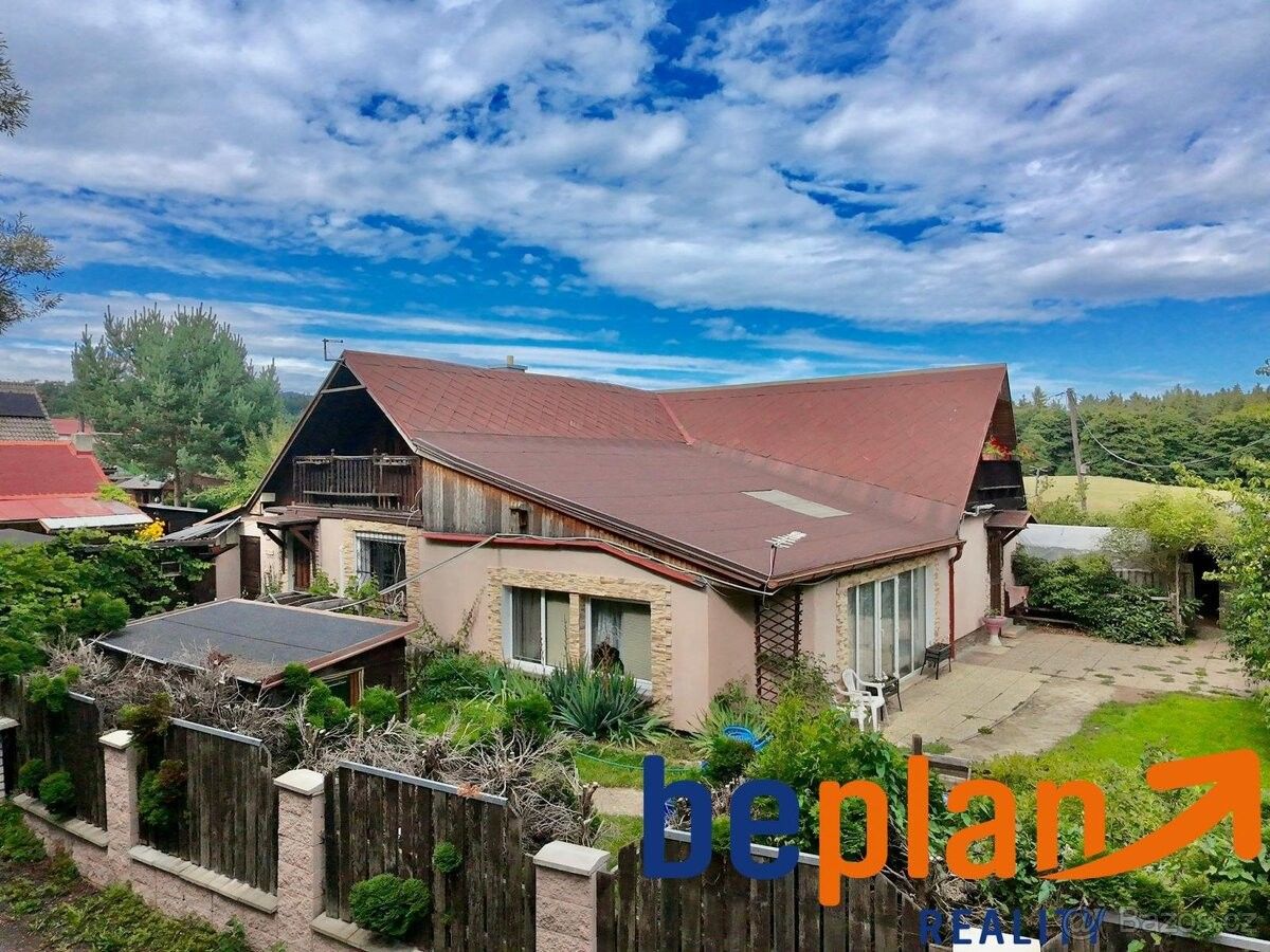 Chaty, Božičany, 362 25