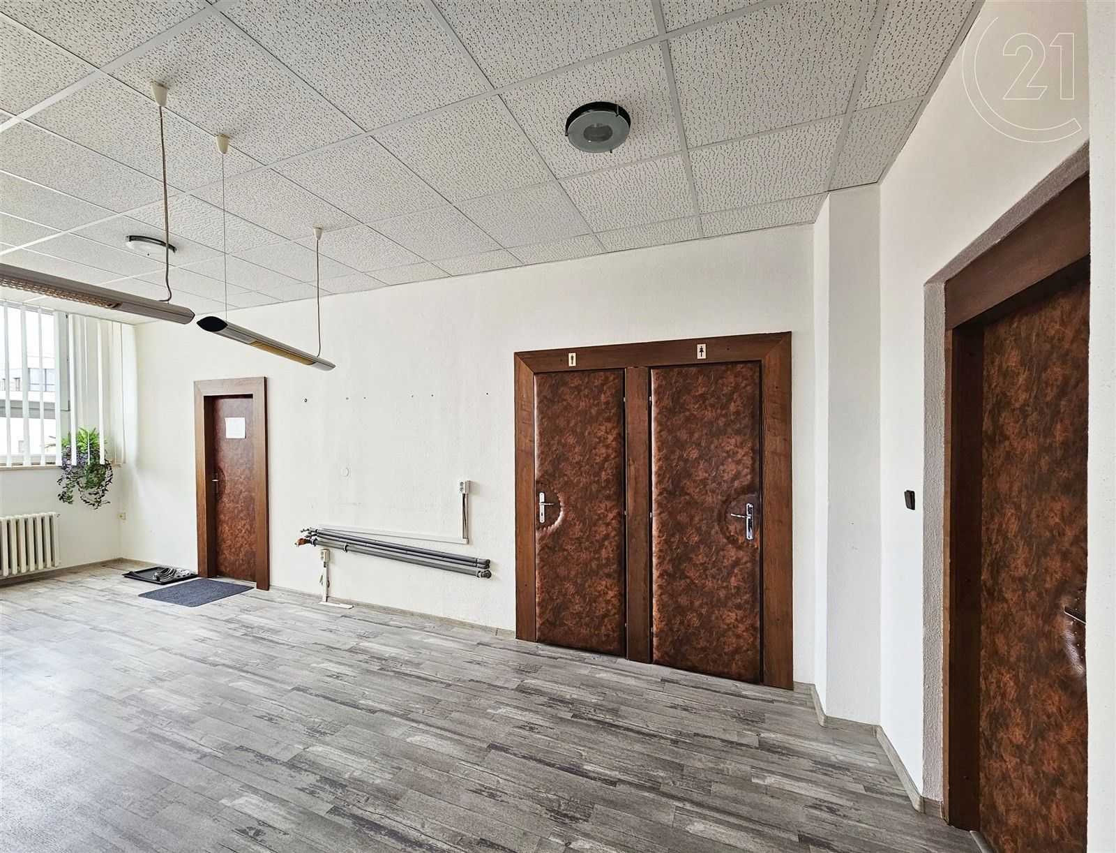 Pronájem kancelář - Zarámí, Zlín, 44 m²