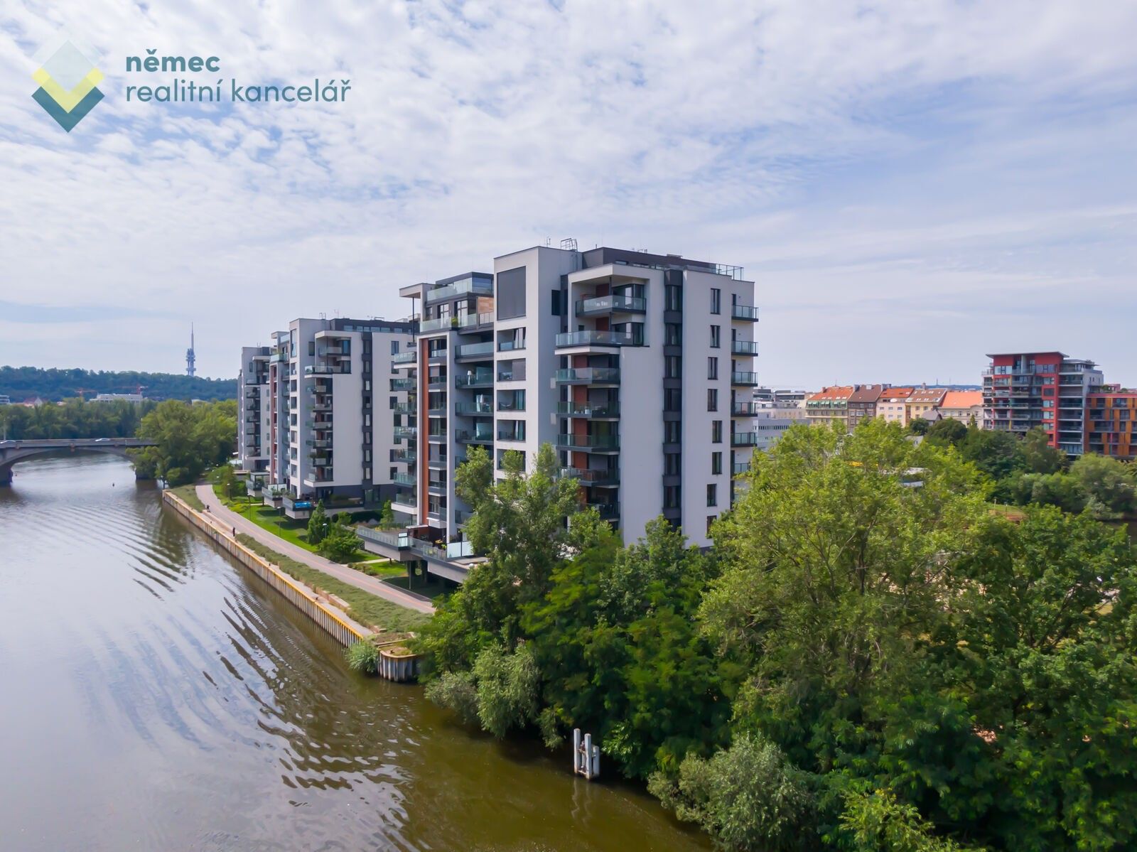 3+kk, Sanderova, Praha, 112 m²