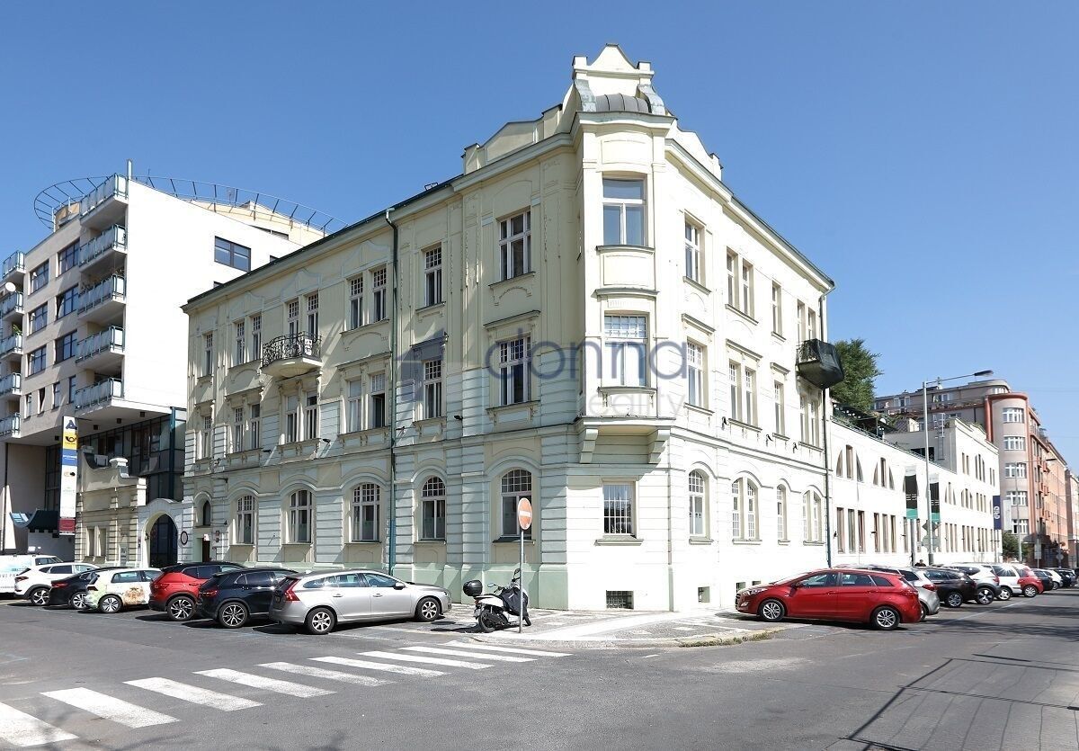 Kanceláře, Chrudimská, Praha, 56 m²