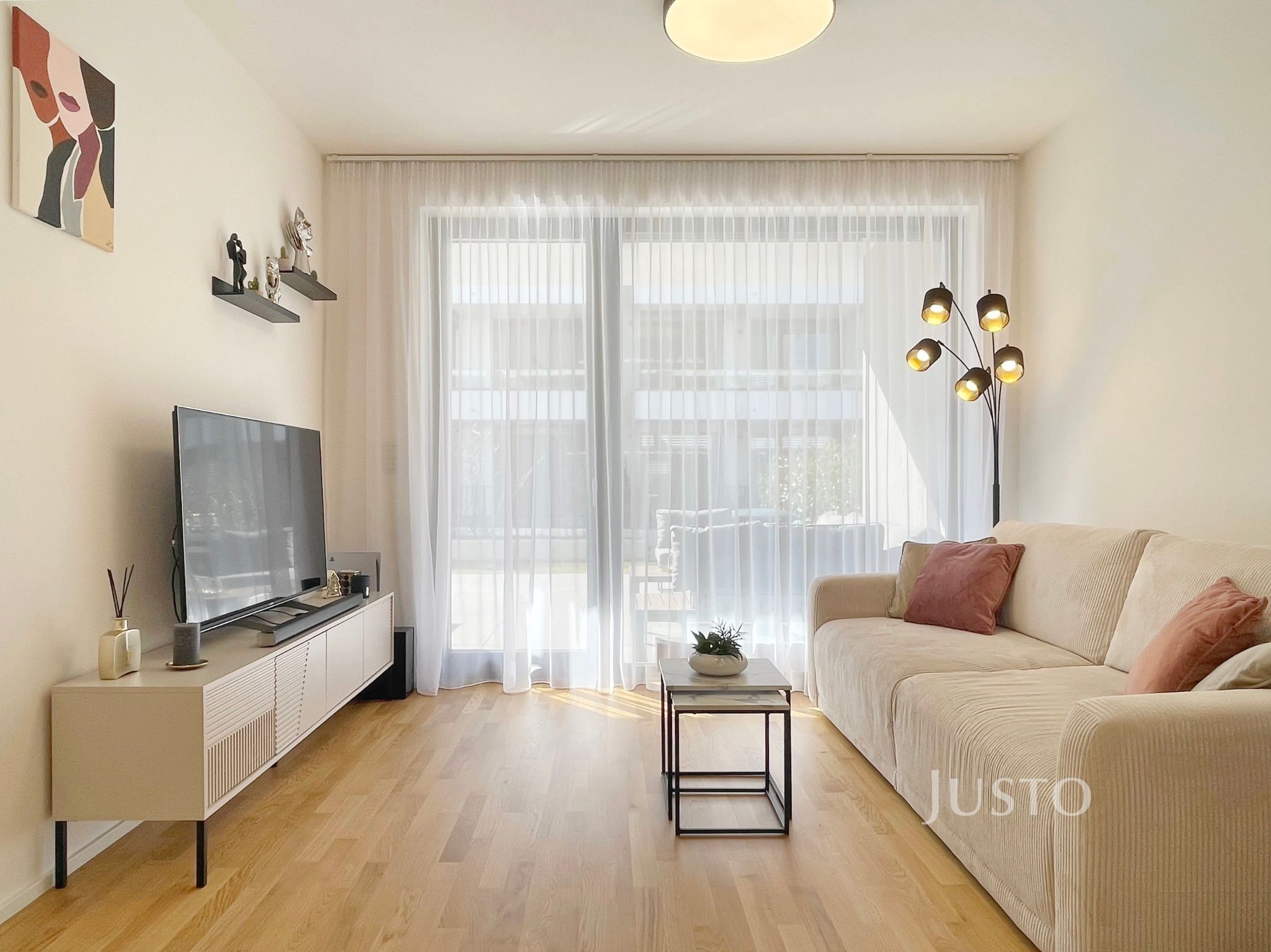 2+kk, Armády, Praha, 53 m²