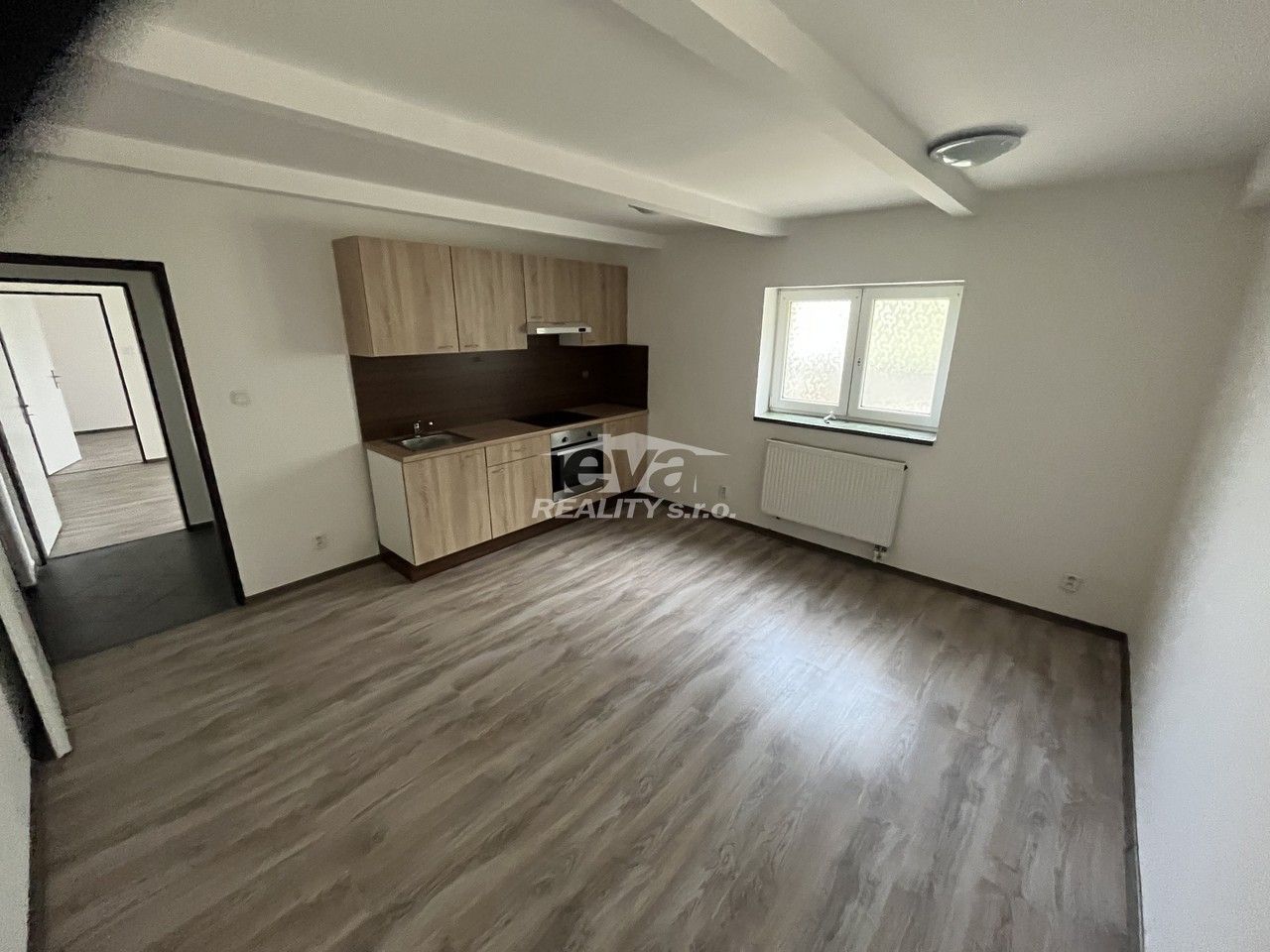 3+kk, Matěje Červenky, Čelákovice, 65 m²