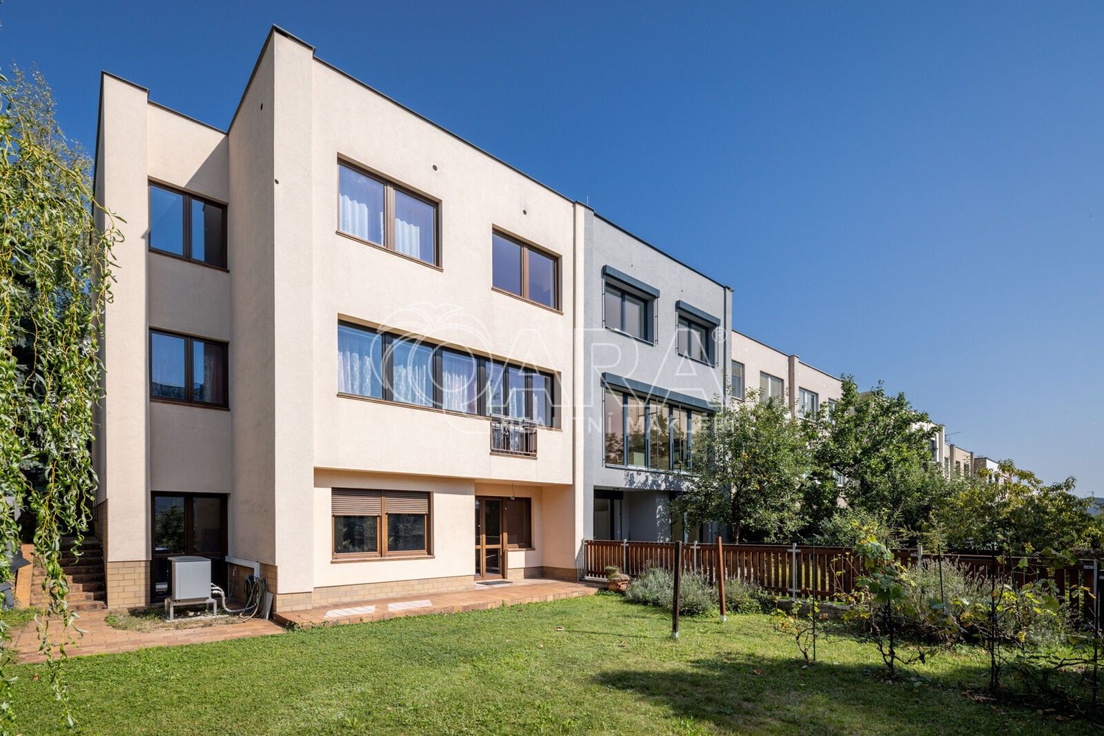 Prodej rodinný dům - Zdíkovská, Praha, 300 m²