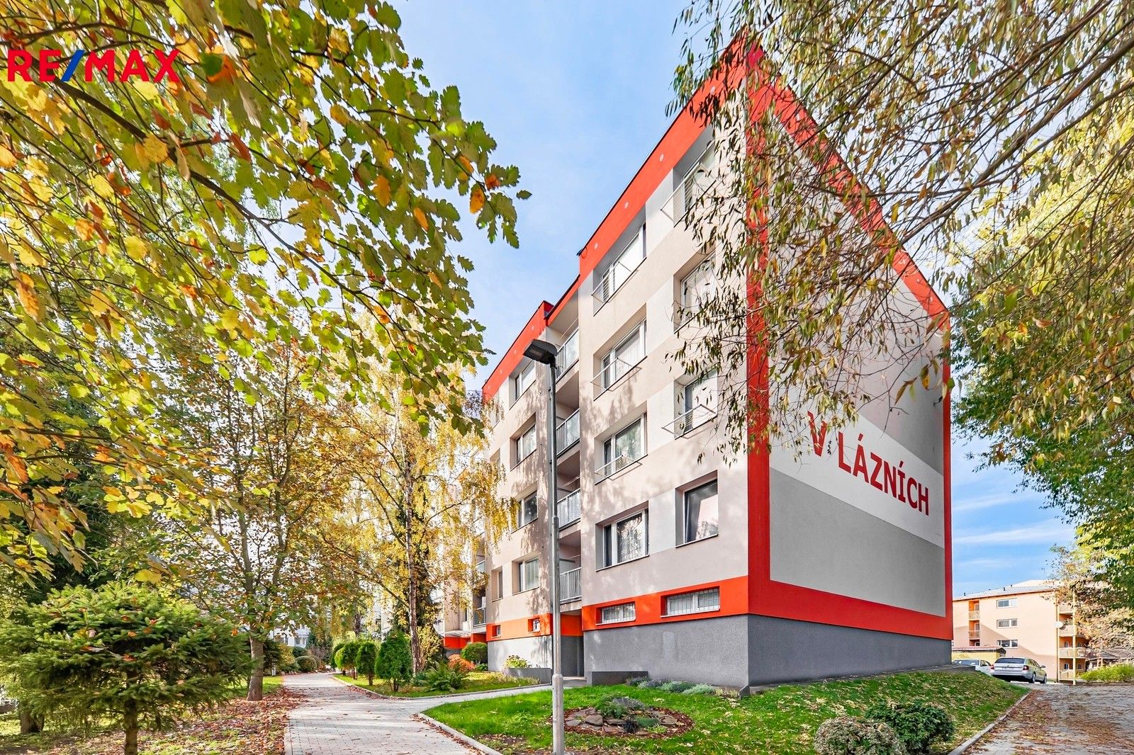 2+kk, V Lázních, Jesenice, 31 m²