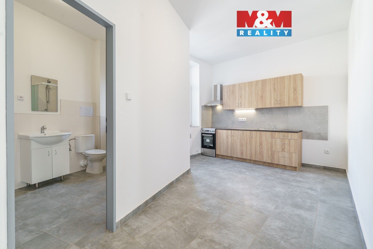 2+1, Nádražní, Sokolov, 48 m²