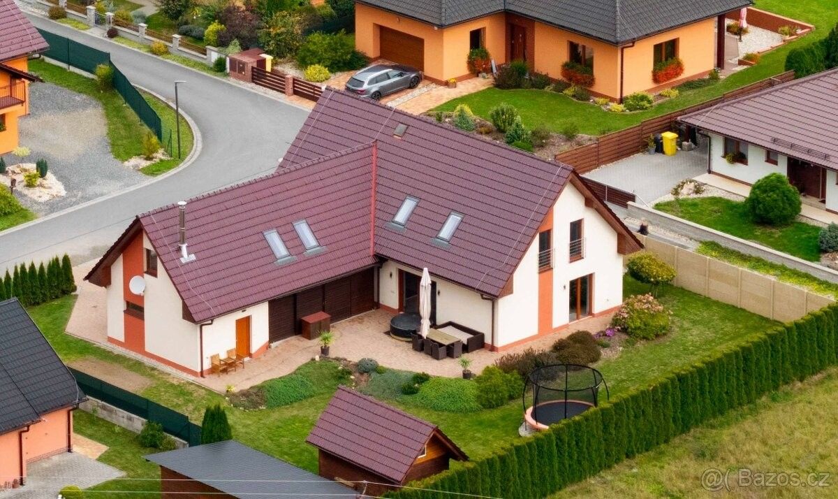 Rodinné domy, Chromeč, 789 01