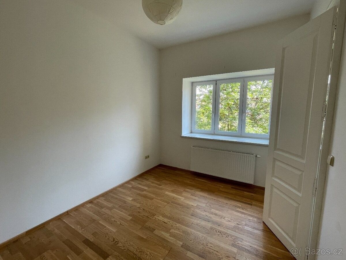 2+kk, Olomouc, 779 00, 40 m²