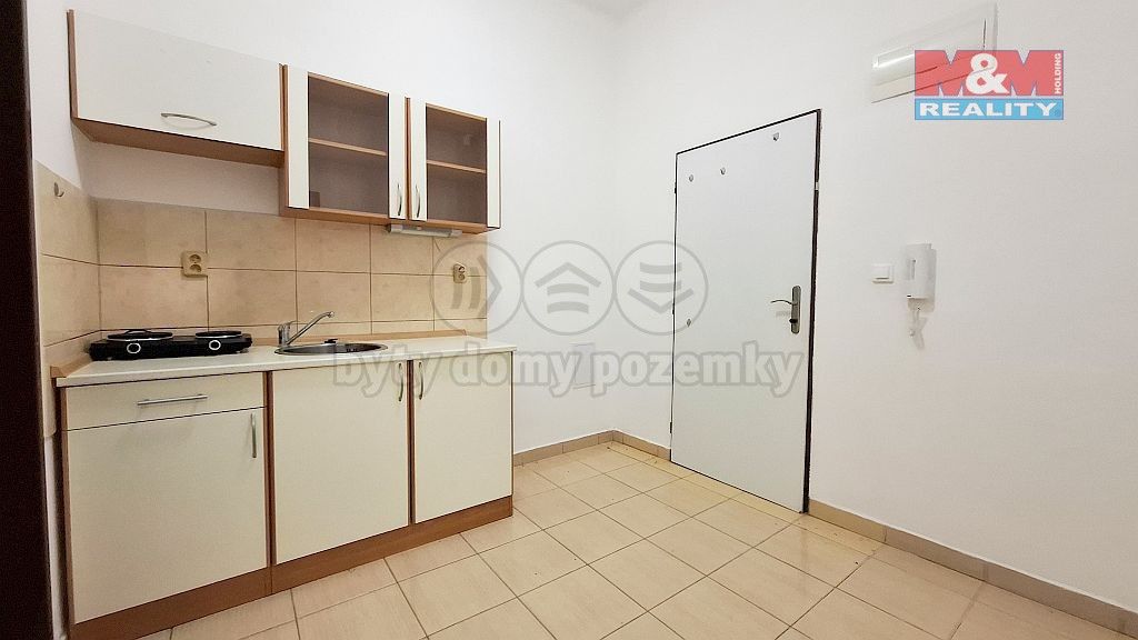 Pronájem byt 1+kk - Husitská, Liberec, 28 m²