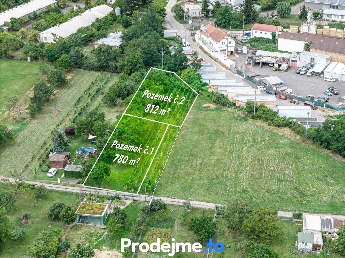 Zahrady, Znojmo, 671 81