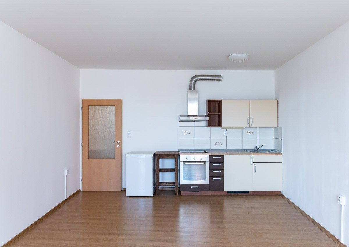 1+kk, Poděbradská, Praha, 38 m²