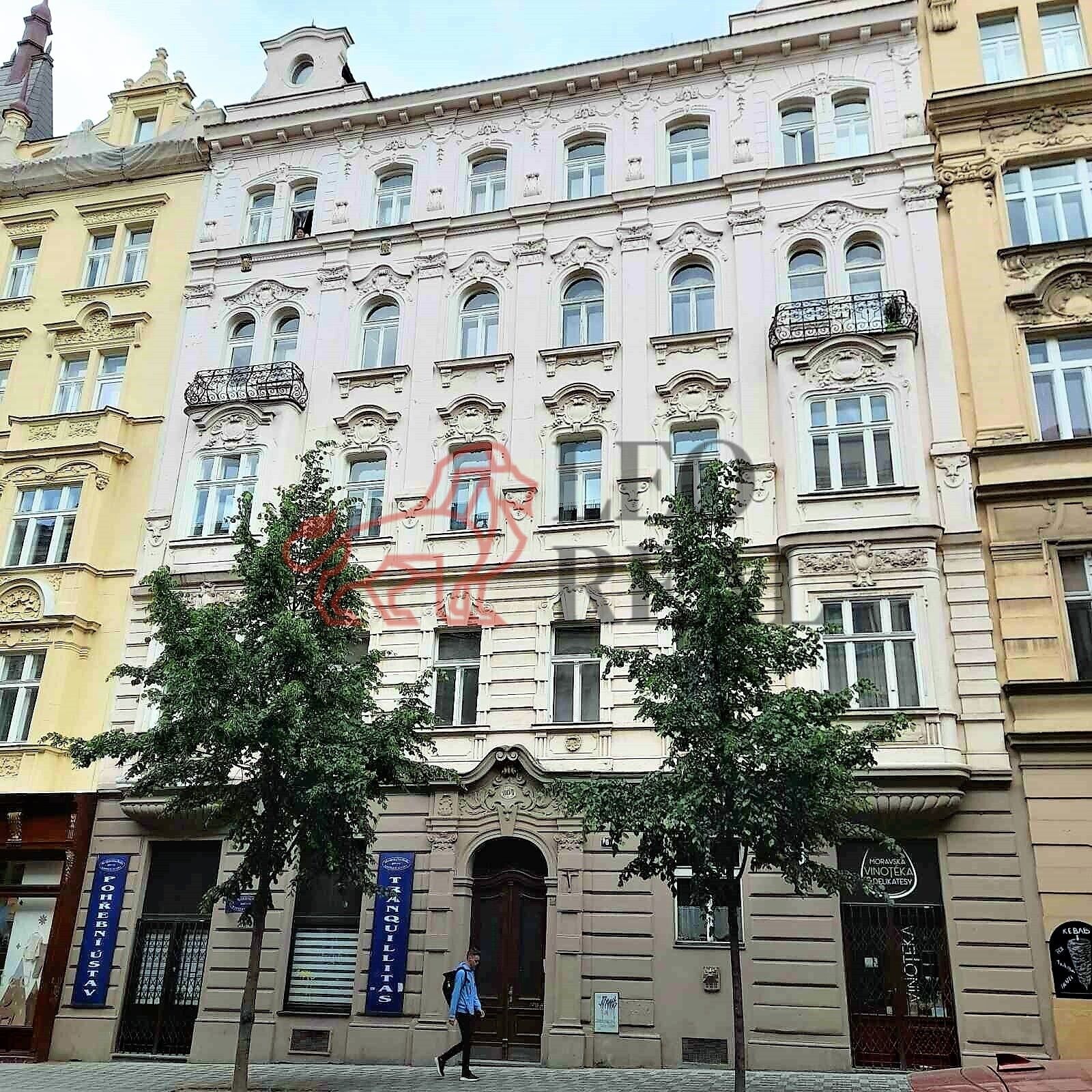 4+kk, Italská, Praha, 132 m²