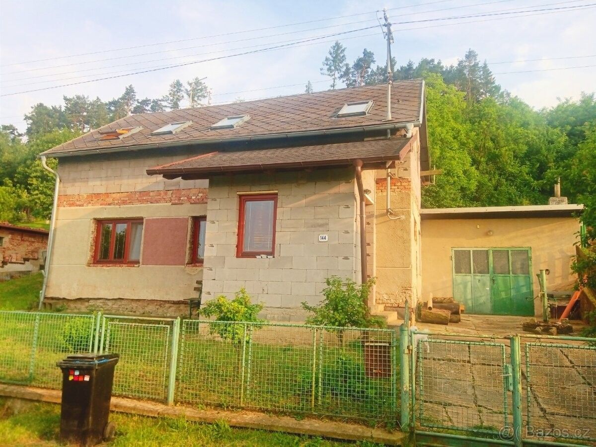 Prodej dům - Střílky, 768 04, 599 m²