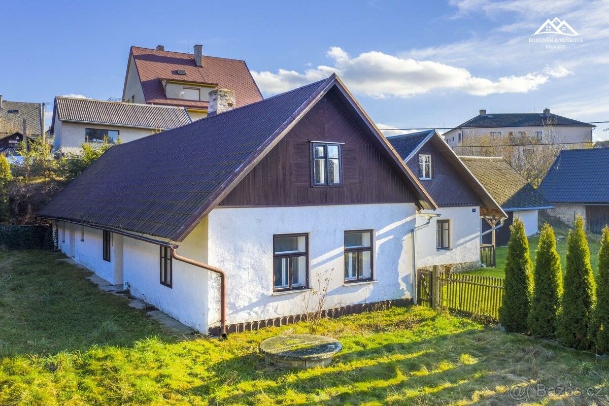 Chaty, Nová Ves u Chotěboře, 582 73, 365 m²