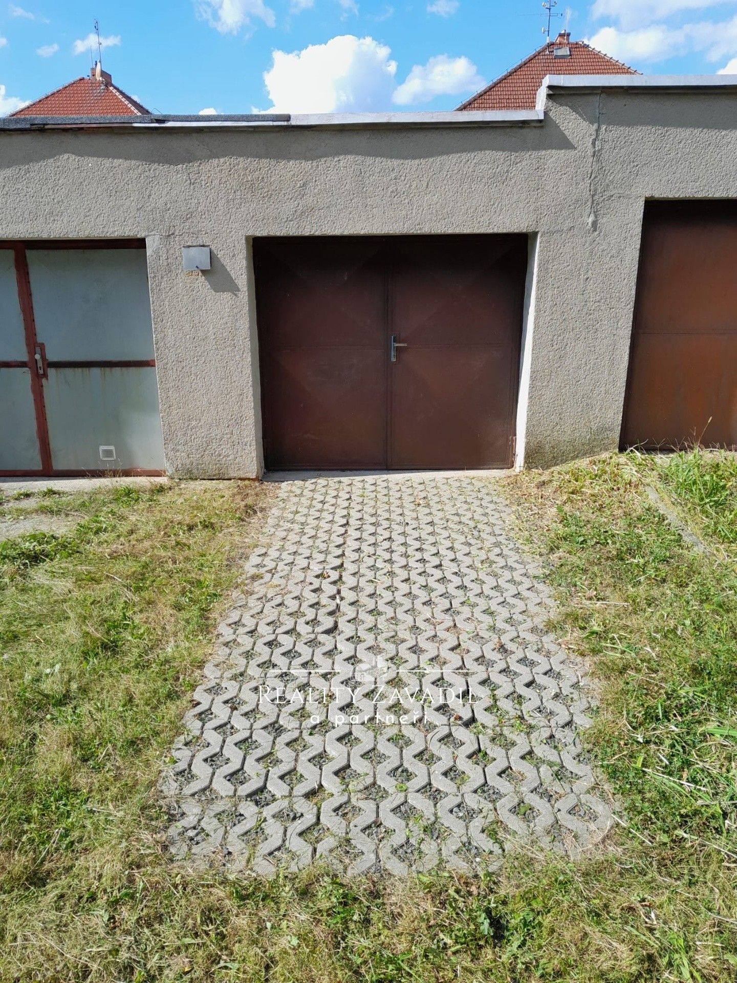 Garáže, Na Skalách, Zruč nad Sázavou, 19 m²