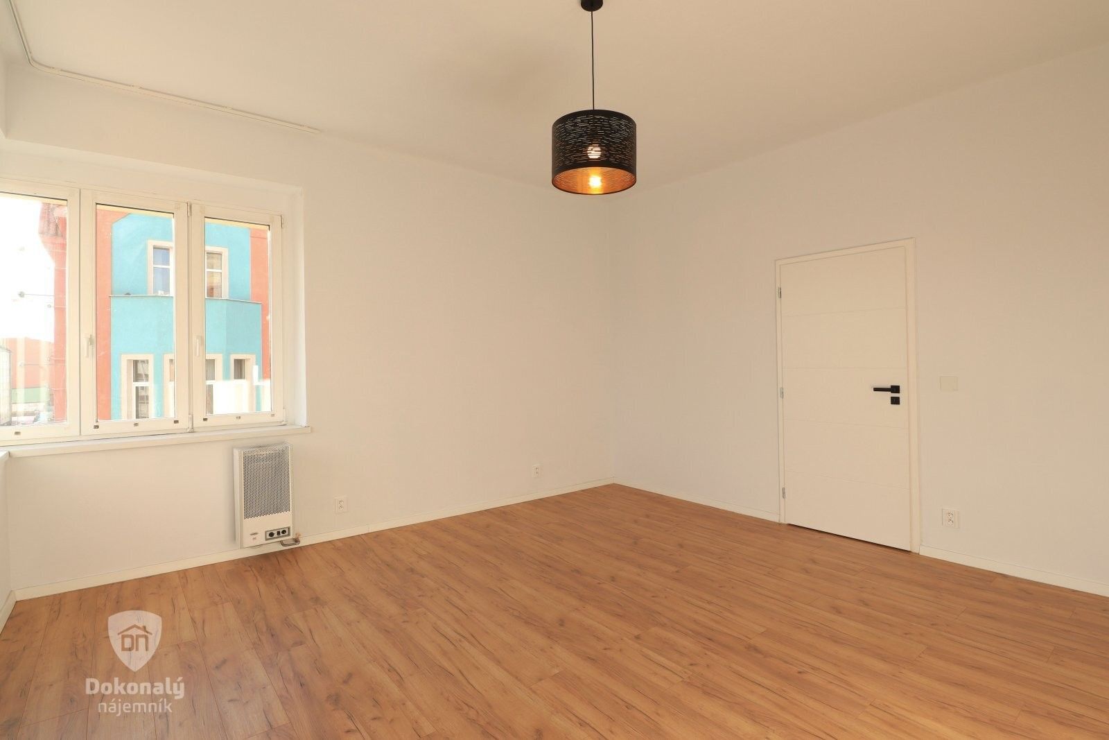 Pronájem byt 2+kk - U skládky, Praha, 51 m²