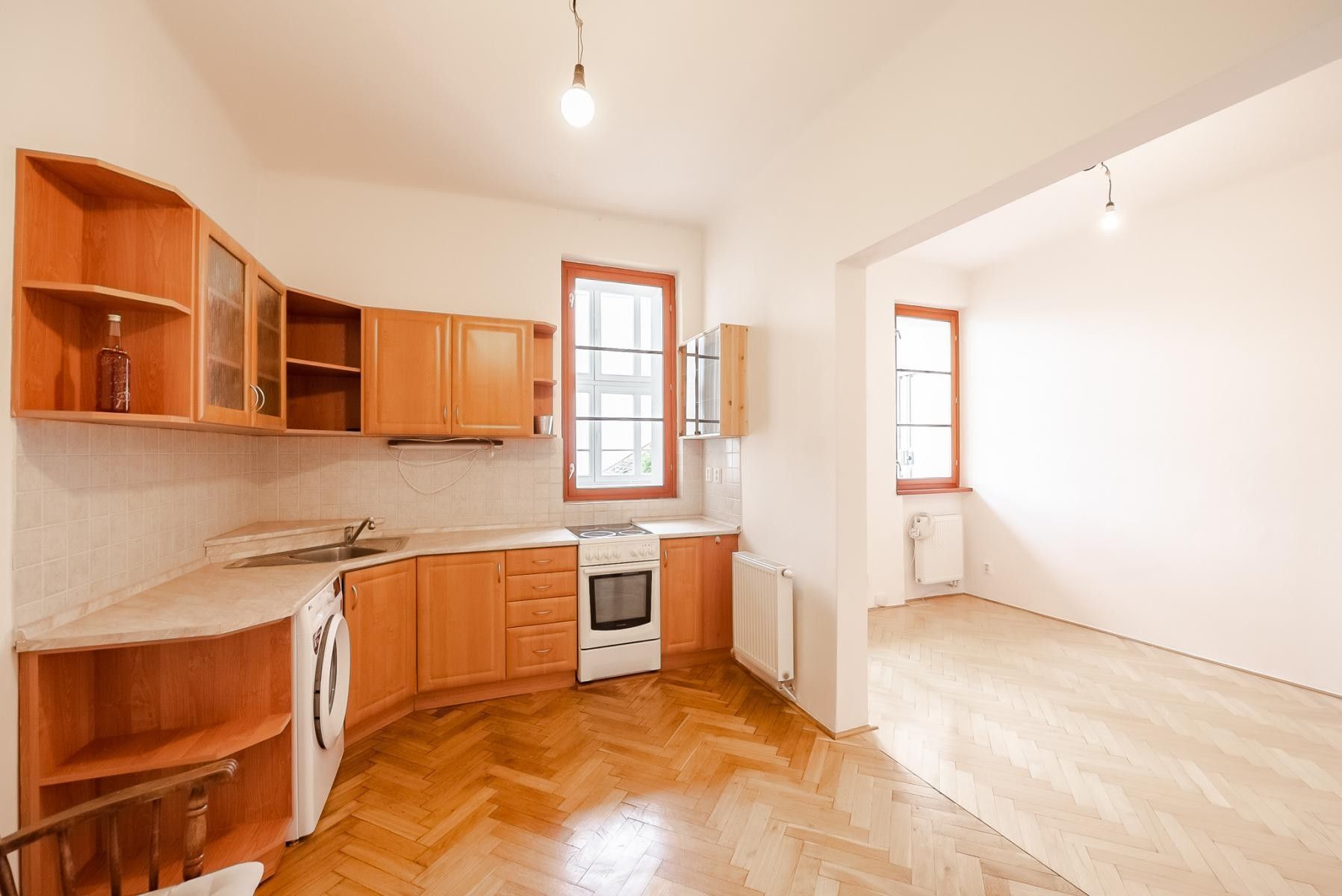 3+1, Dukelských hrdinů, Praha, 75 m²