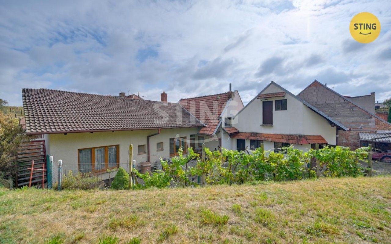 Prodej rodinný dům - Šardice, 145 m²