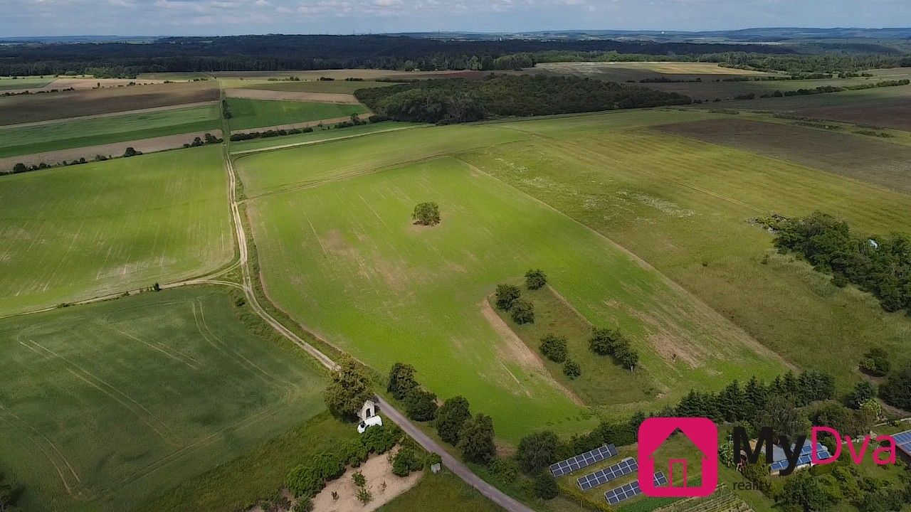 Prodej pozemek pro bydlení - Mikulovice, 20 723 m²