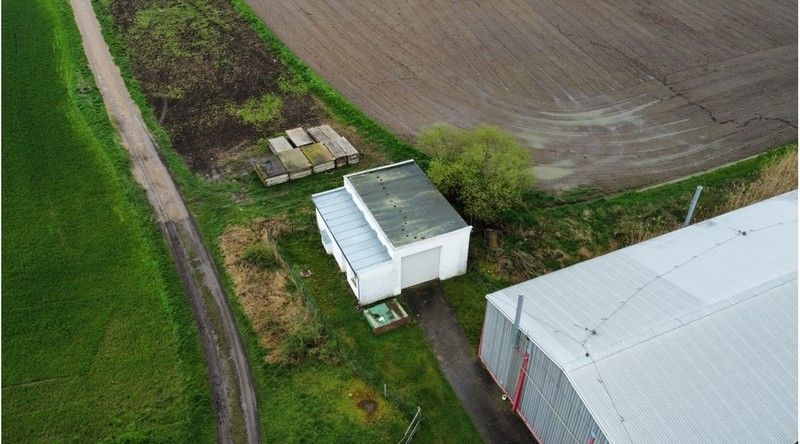 Sklady, Dolní Ředice, 533 75