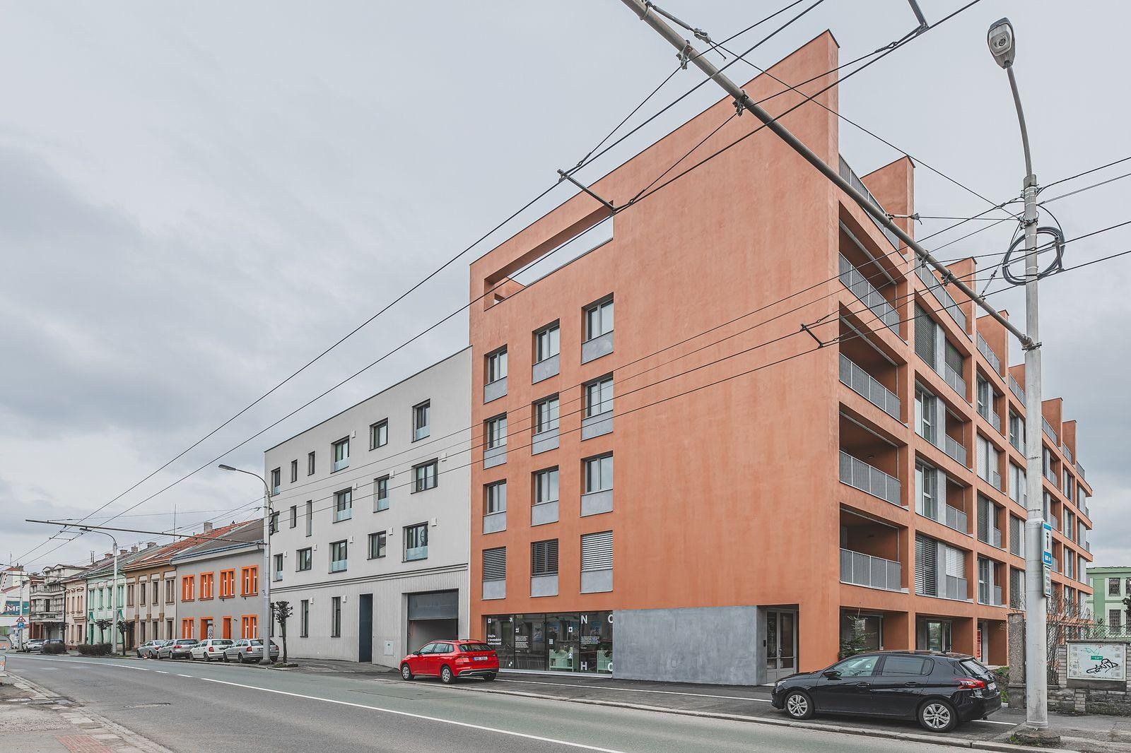 Obchodní prostory, Pražská třída, Hradec Králové, 83 m²