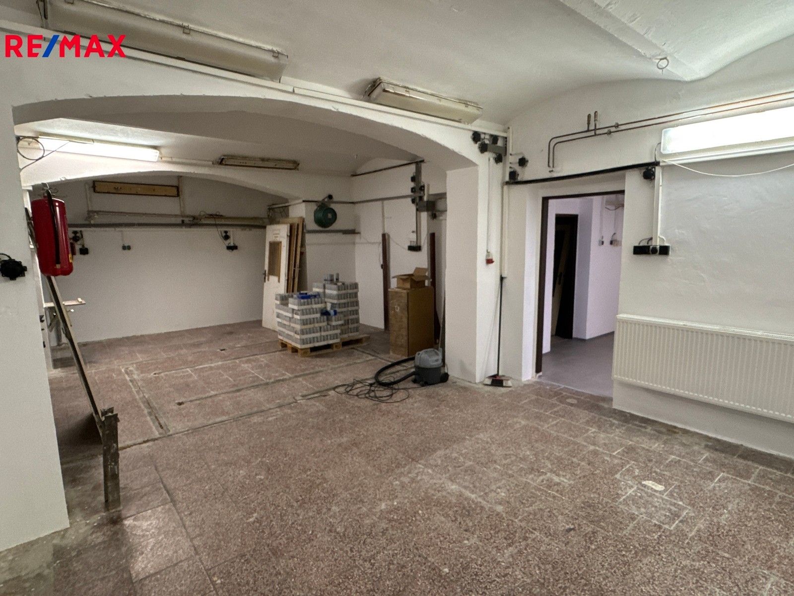 Obchodní prostory, Vokovická, Praha, 120 m²