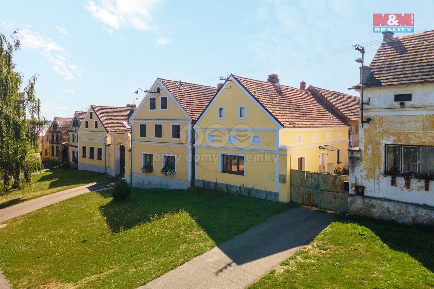 Prodej rodinný dům - Lochousice, 65 m²