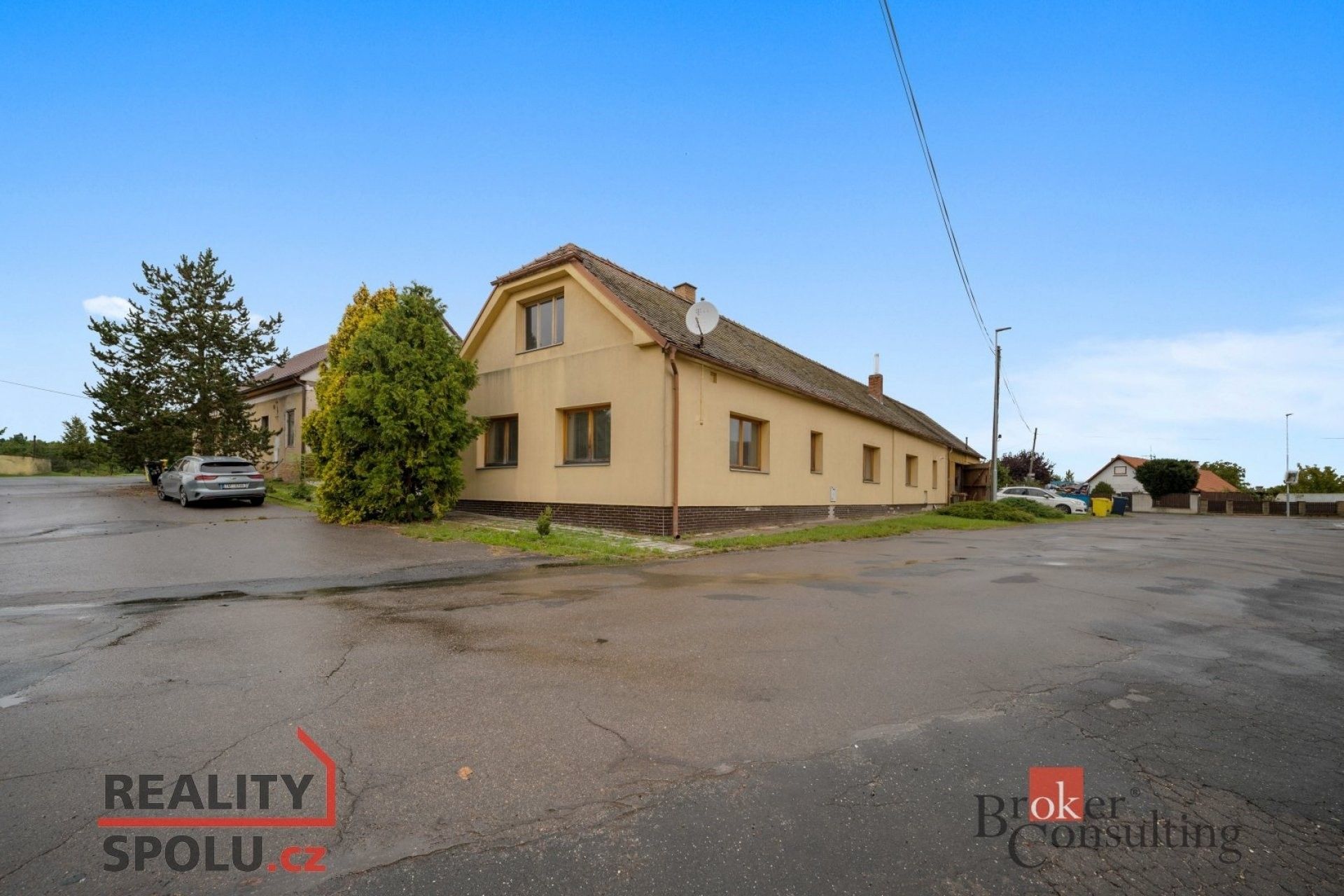 Rodinné domy, Běrunice, 189 m²