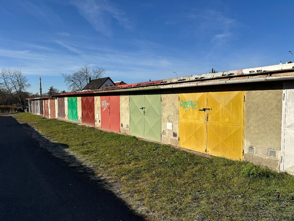 Garáže, Klatovy, 339 01