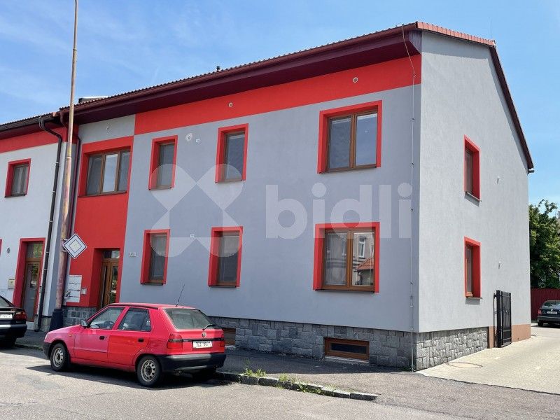 Pronájem byt 2+kk - V Tejnecku, Chrudim, 69 m²