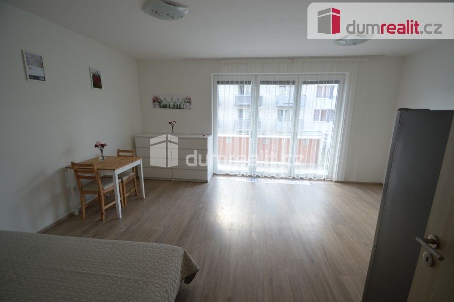 1+kk, Toufarova, Praha, 40 m²