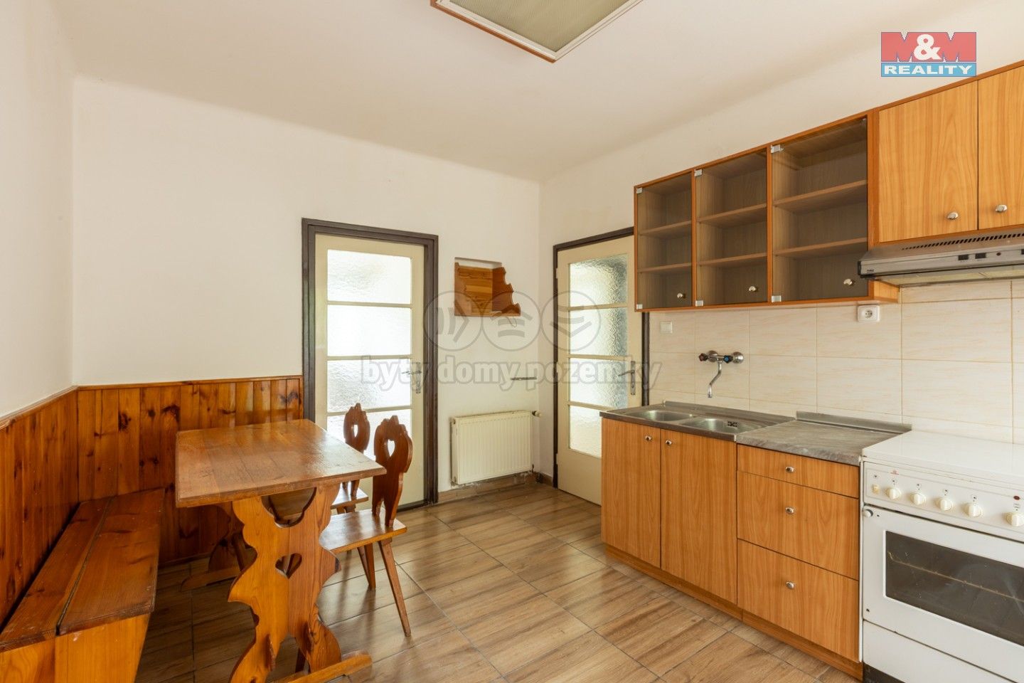 4+1, Pod Nádražím, Nižbor, 86 m²