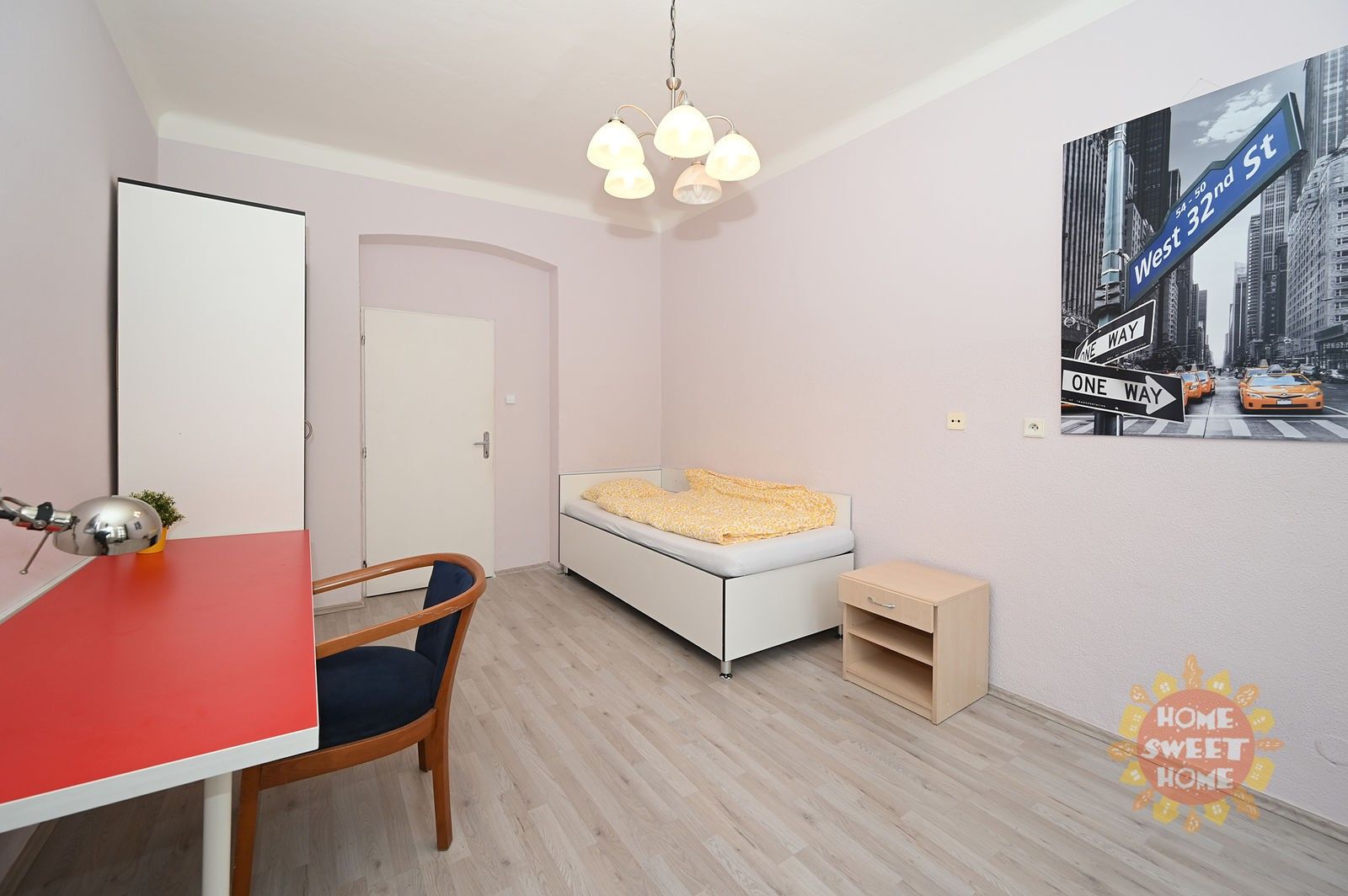 Pronájem byt 1+1 - Cimburkova, Praha, 28 m²