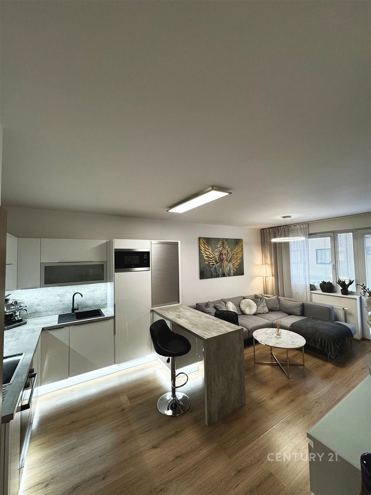 2+kk, U Hostavického potoka, Praha, 51 m²