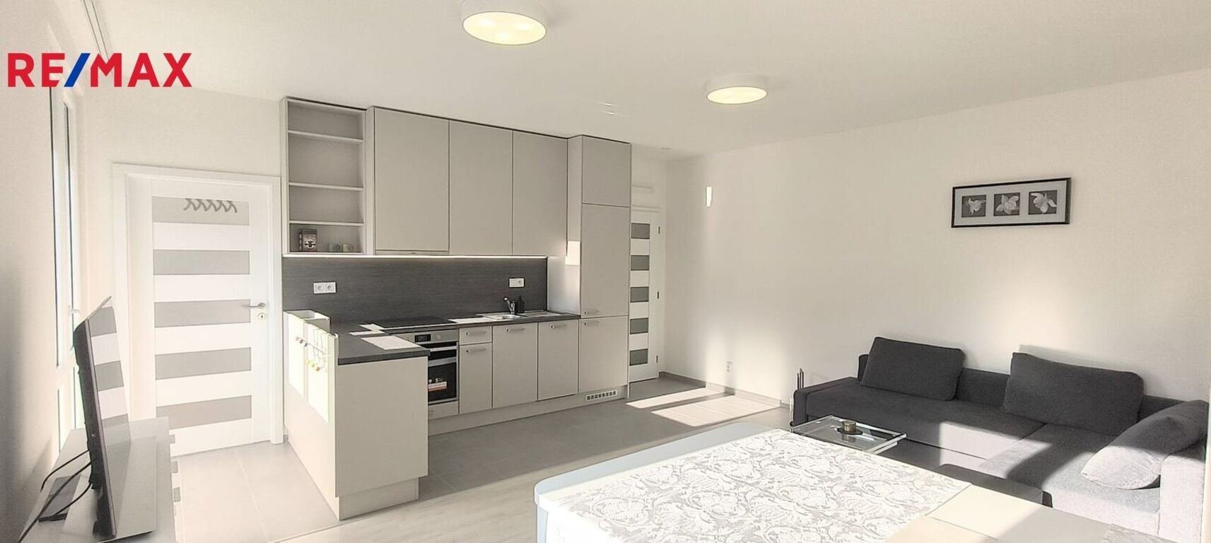 3+kk, Na okraji, Praha, 61 m²