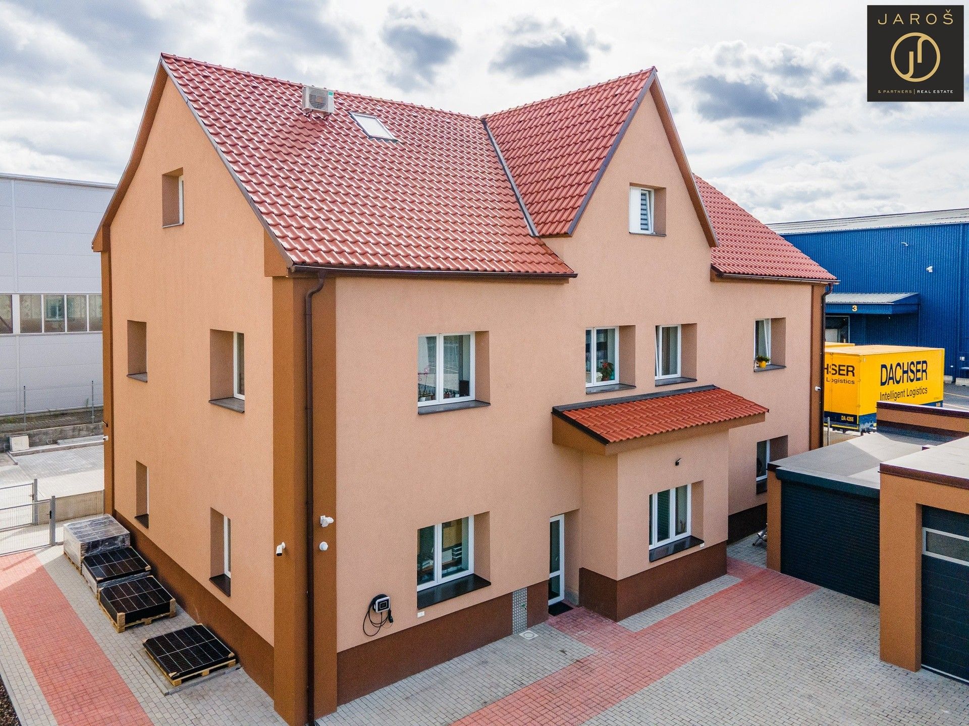 Obchodní prostory, Huťská, Kladno, 402 m²