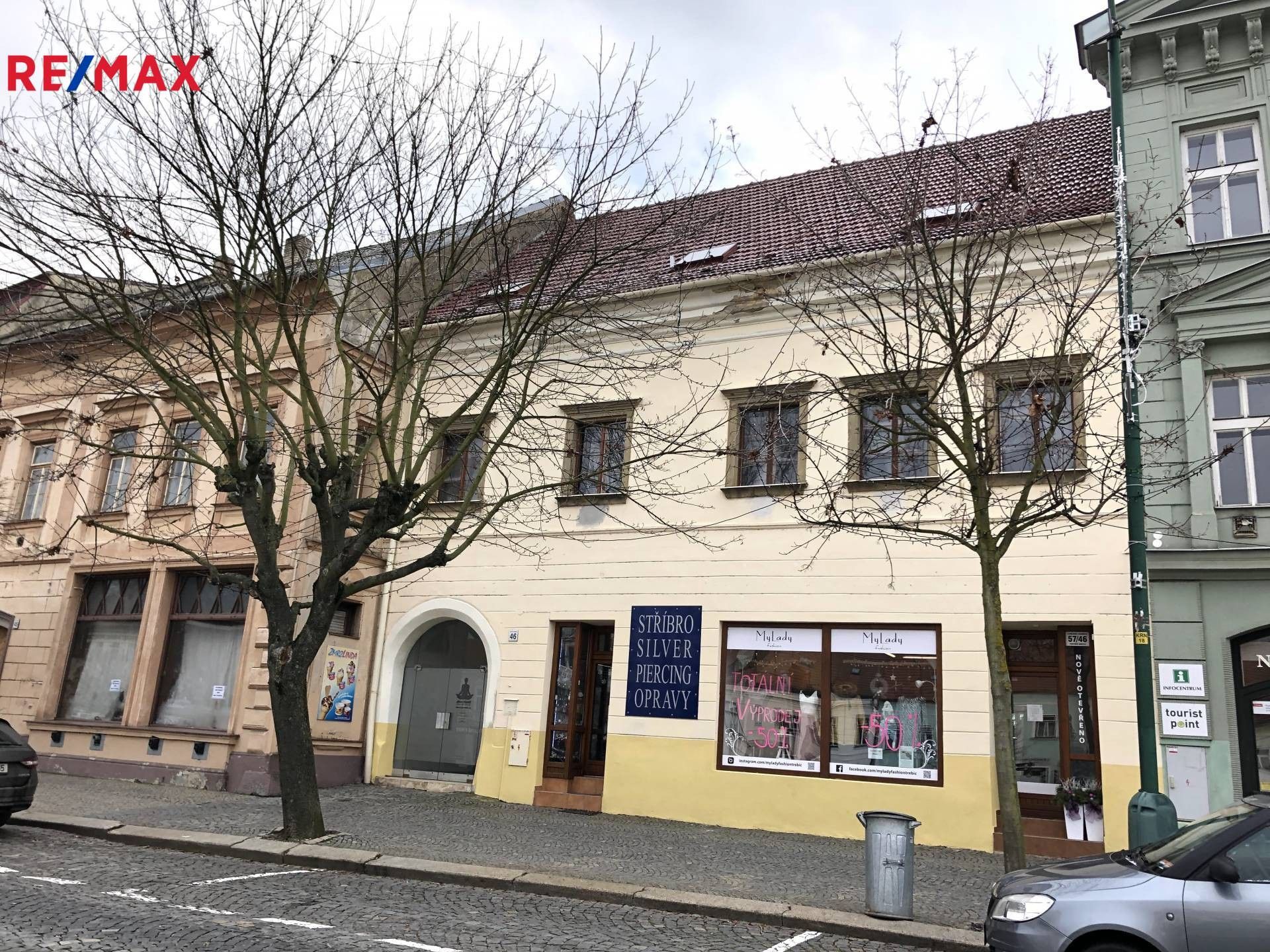 Obchodní prostory, Karlovo nám., Třebíč, 25 m²